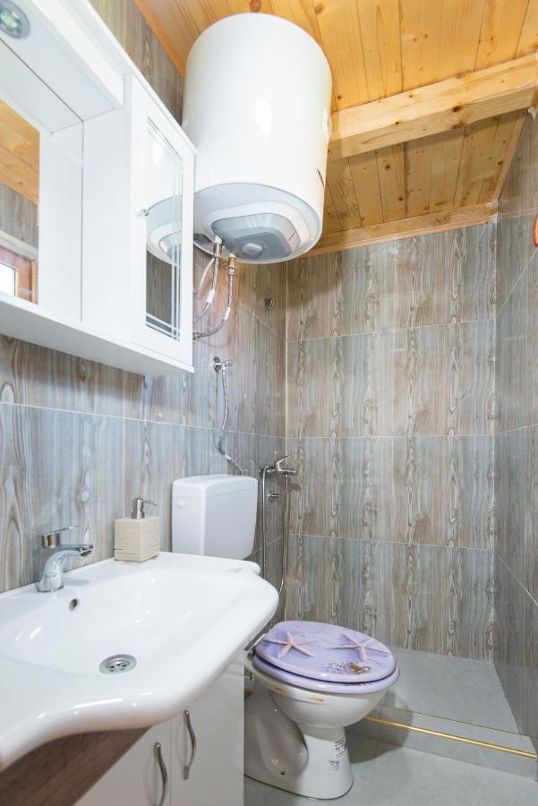 Lovcen Mountain Cottages Njegusi 外观 照片