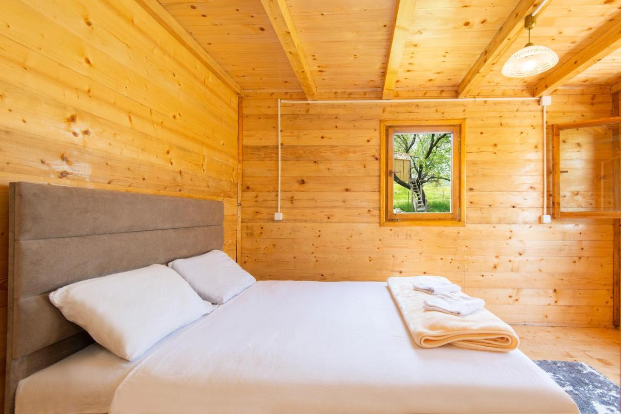 Lovcen Mountain Cottages Njegusi 外观 照片