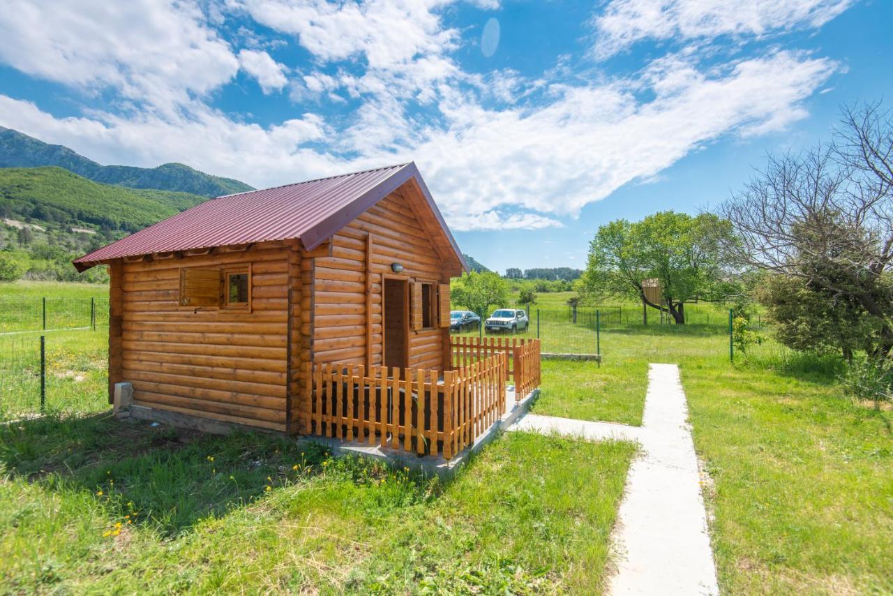 Lovcen Mountain Cottages Njegusi 外观 照片