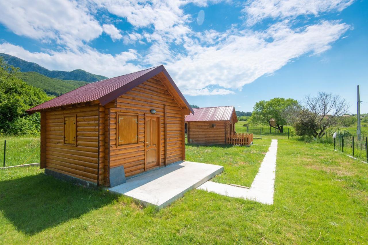 Lovcen Mountain Cottages Njegusi 外观 照片
