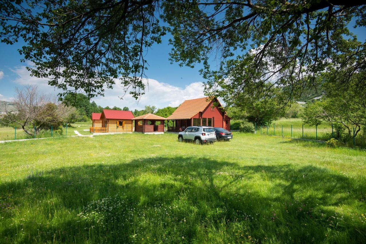 Lovcen Mountain Cottages Njegusi 外观 照片