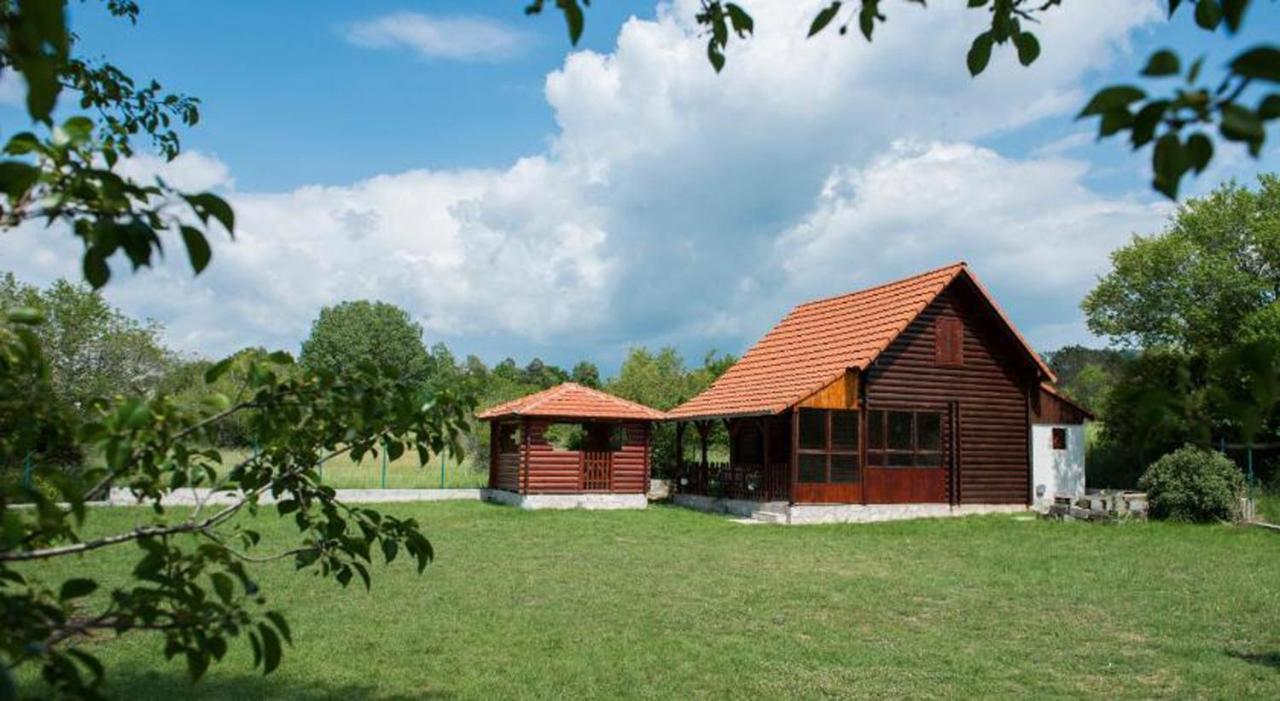 Lovcen Mountain Cottages Njegusi 外观 照片